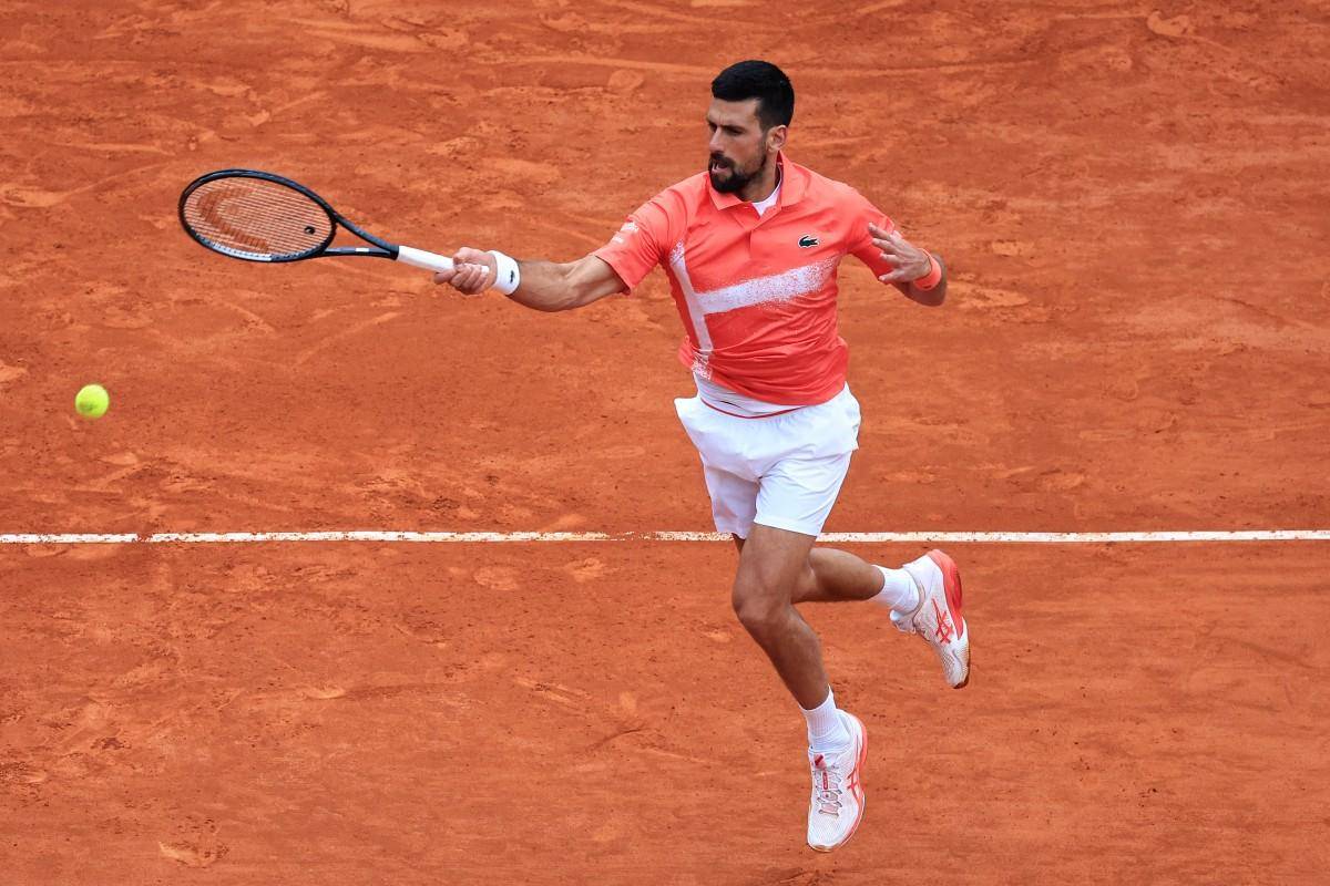 开云体育APP下载德约科维奇在老鹰比赛中爆冷，夺冠引发热议！上演精彩一战的简单介绍