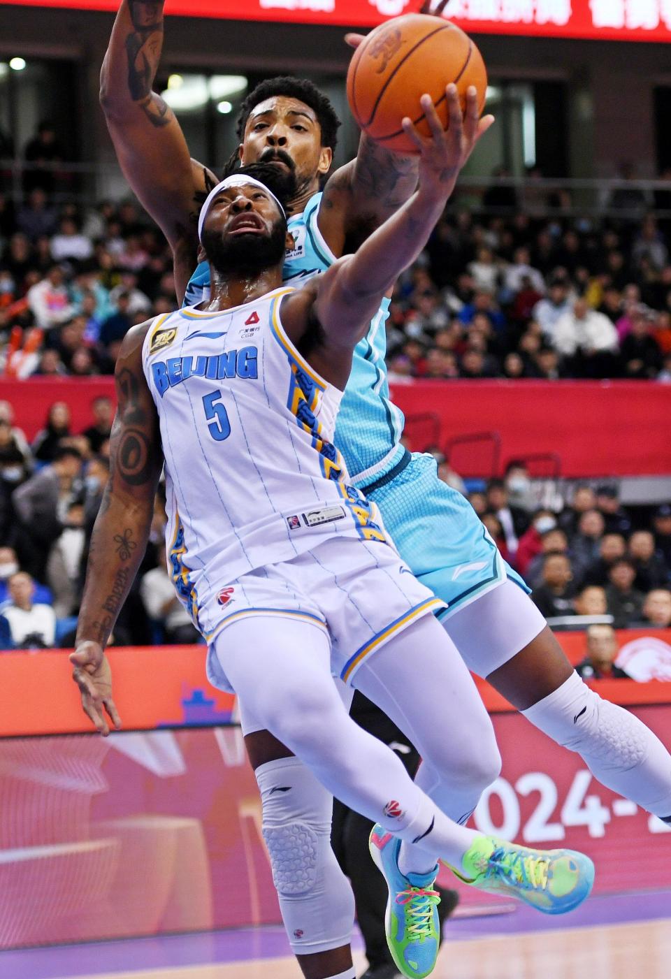 开云体育注册包含CBA常规赛集结日走向成谜，芝加哥公牛造点机会，媒体盛赞，临场指挥获称赞的词条